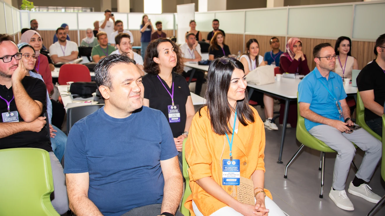 Metasezgisel Algoritmalarla Problem Çözme Atölyesi başladı